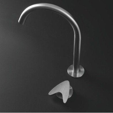 Linki Arrow faucet collection