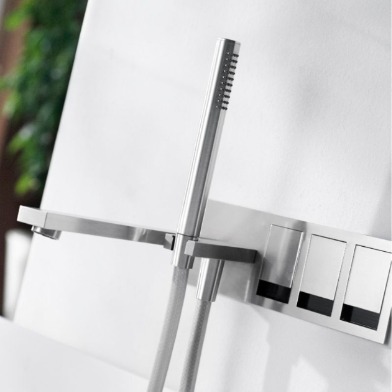 Linki Tek faucet collection