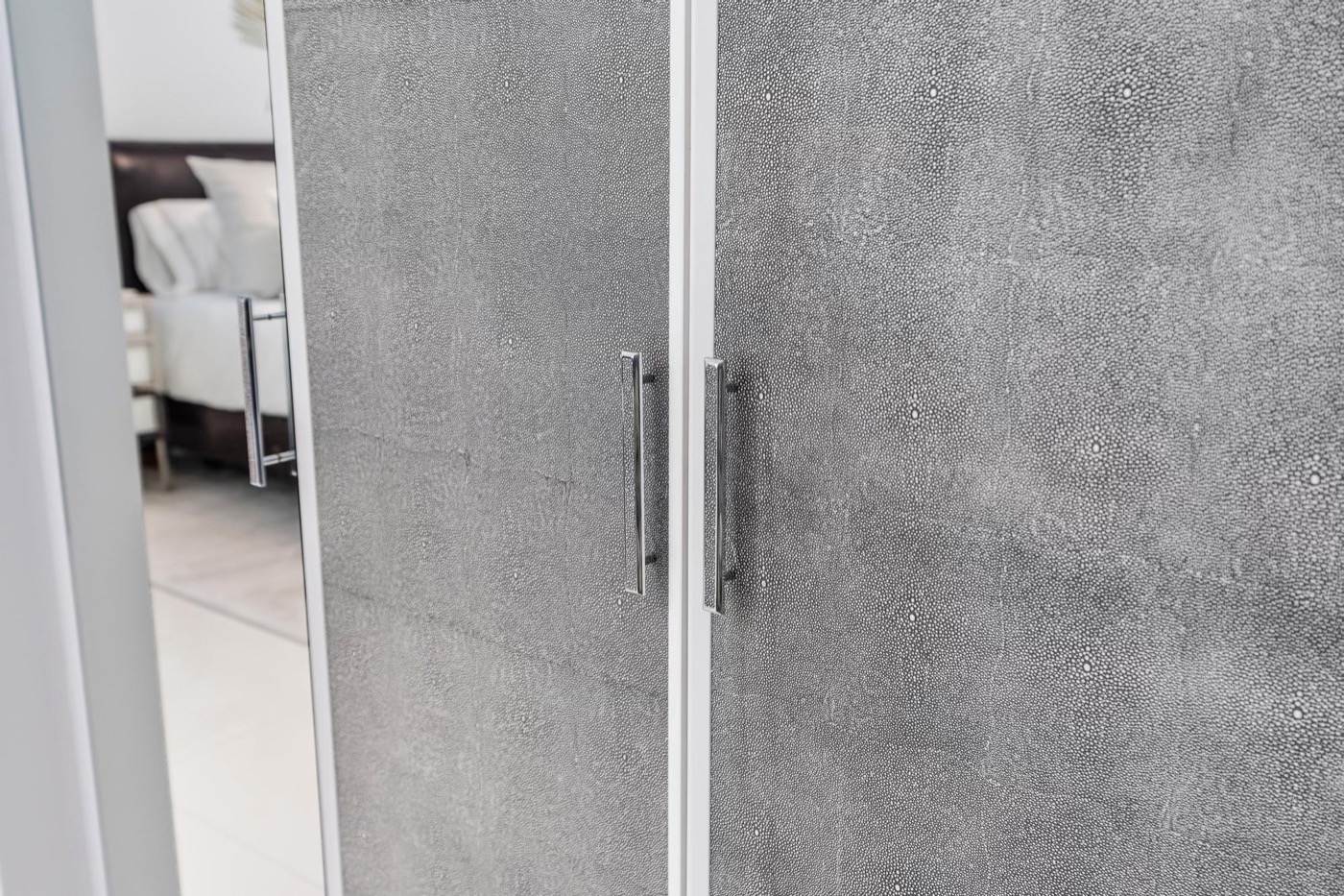 Colonial Bronze leather hardware